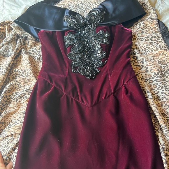Vintage Velvet Victorian gothic Cocktail Dress - Picture 3 of 10